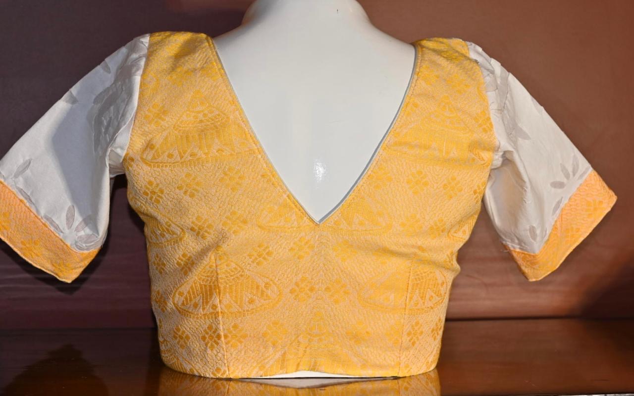 ASSAMESE JAPI DESIGNED BLOUSE FUSED WITH APPLIQUE/CUT WORK FABRIC OF RAJASTHAN-